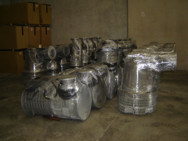Submersible Pumps New   PE36